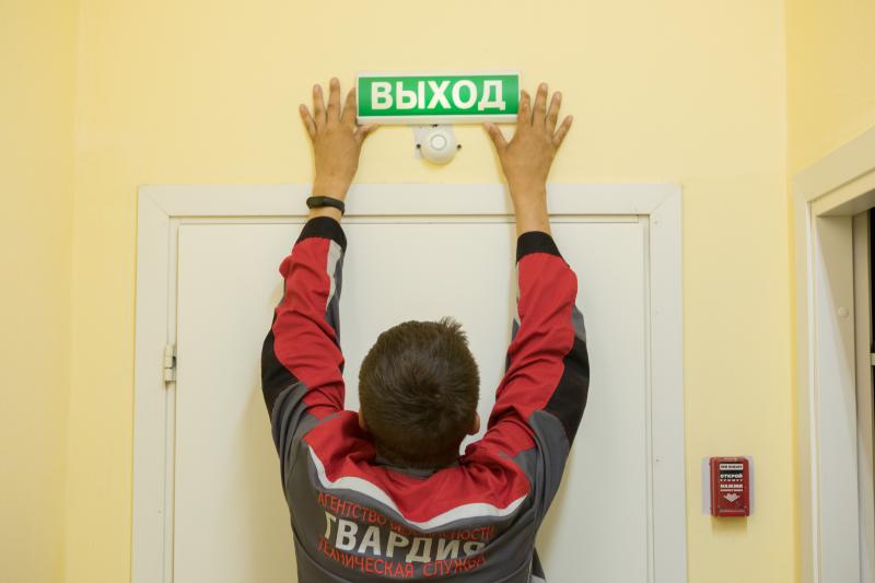 Выявляют огонь, воду и удары по трубам картинка