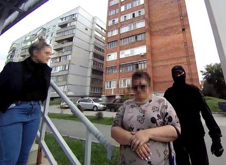 Таксист отказался везти женщину по заказу Таксист отказался везти женщину по заказу