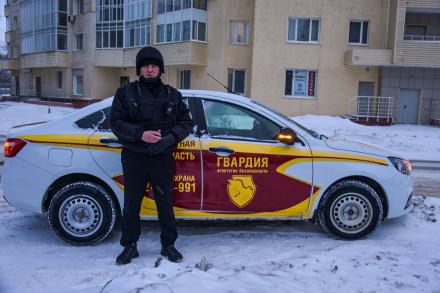 Набитая вещами сумка вызвала подозрение Набитая вещами сумка вызвала подозрение