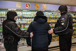 Один постный день современного Петра Ручникова
